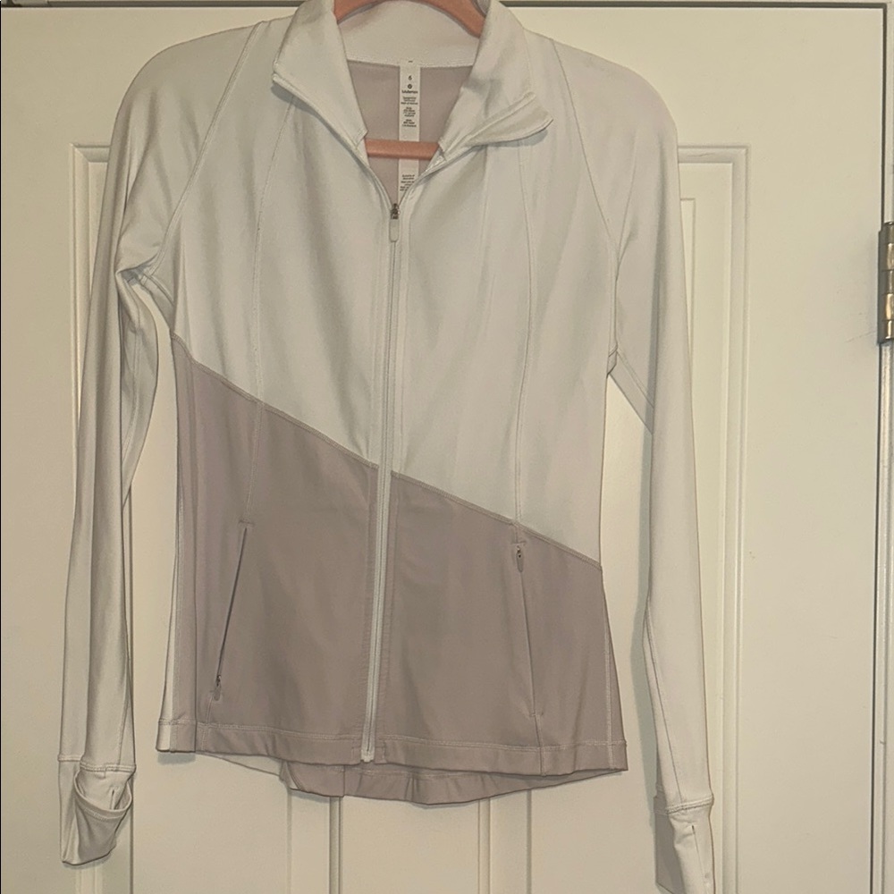 NWOT Lululemon White and Taupe Zip-Up Jacket